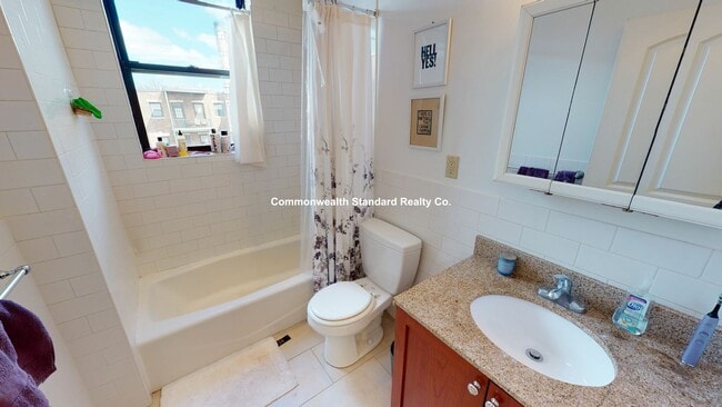 Building Photo - 76 Quint Ave