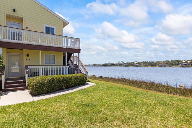 Building Photo - Fully Furnished Long Term Rental