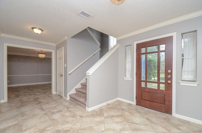 Building Photo - 24706 Mather Dr