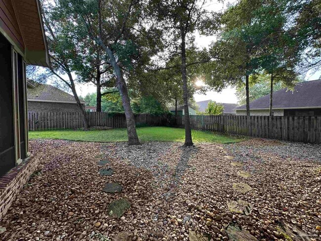 Building Photo - 8864 Spider Lily Way