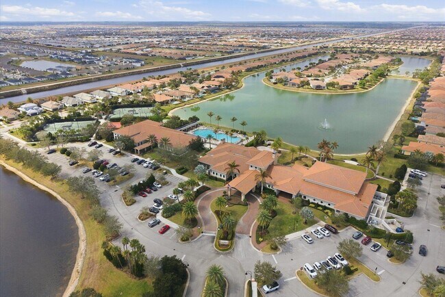 Building Photo - 12882 SW Taranto Wy