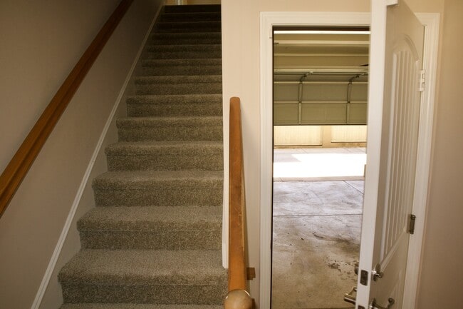 Building Photo - 20615 Amie Ave