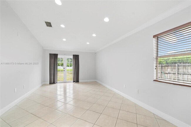 Building Photo - 21444 SW 128th Pl