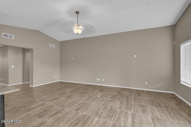 Building Photo - 12032 Mesquite Thorn Dr