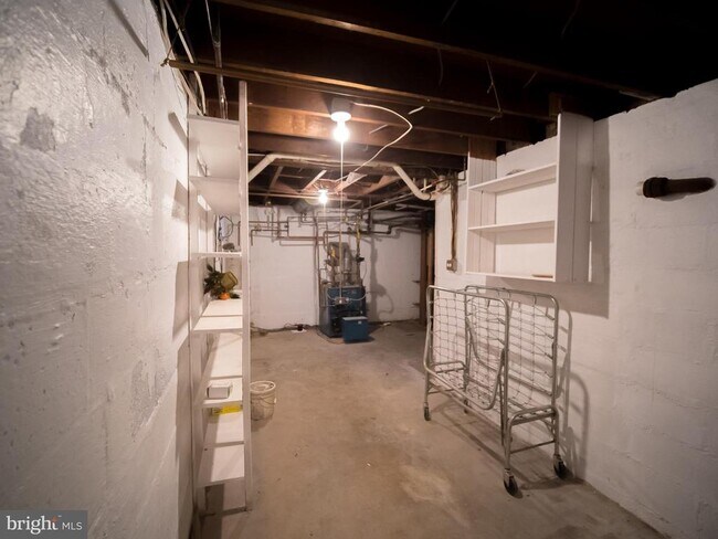 Building Photo - 4313 Woodlark Dr