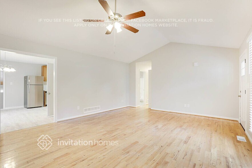 Building Photo - 95 Summer Lake Cove