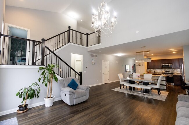 Building Photo - 7272 Whimbrel Ln