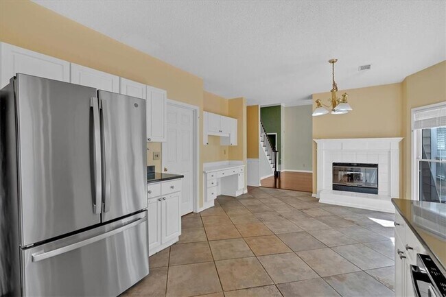 Building Photo - 3525 Sir Johns Ct NW