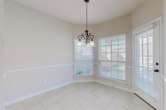 Building Photo - 14105 Sugar Hill Dr