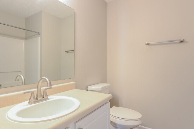 Building Photo - 8116 Melbourne Ln