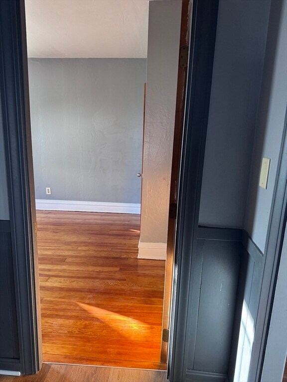 Building Photo - 10 Choate St