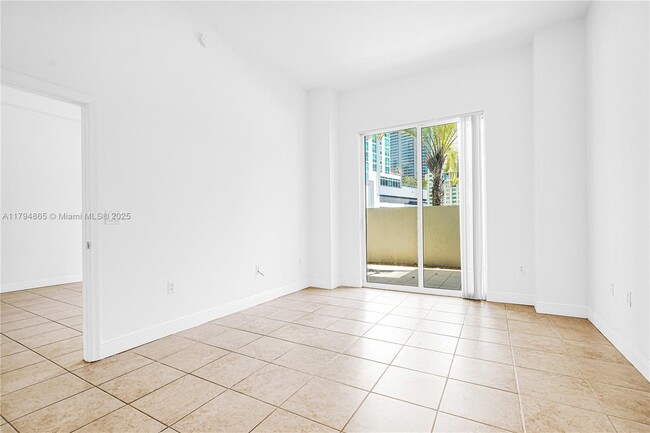 Building Photo - 1250 S Miami Ave
