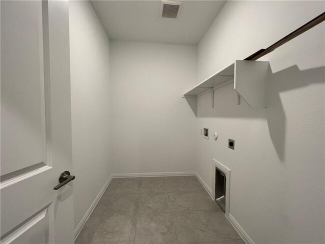 Building Photo - 10412 Spanish Jennet Wy