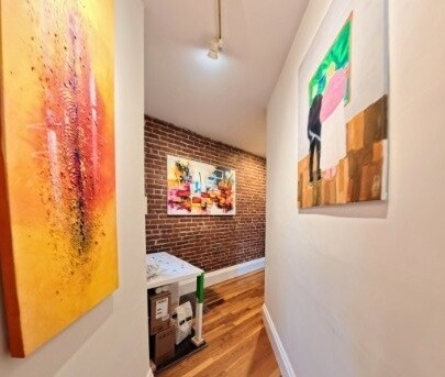 Building Photo - 181 Davis Ave