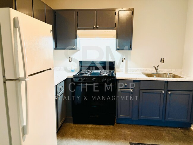 Building Photo - Affordable 3 Bedroom in Portland now available-Section 8 accepted *$200 Amazon Gift Card at Lease...