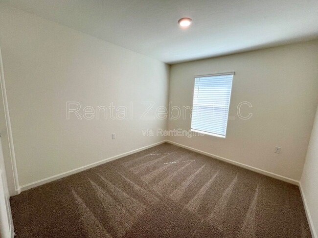 Building Photo - 4075 Cinnabar Ct