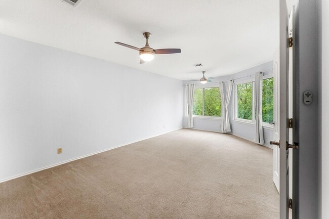 Building Photo - 3704 Caney Creek Rd