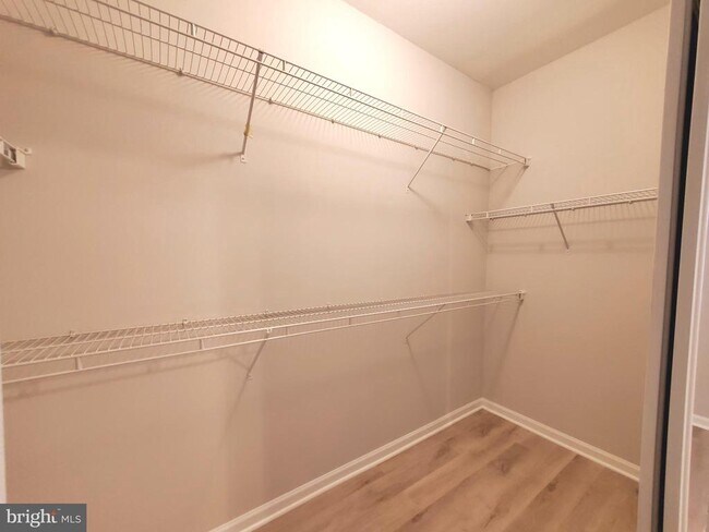 Building Photo - 12112 Garden Grove Cir