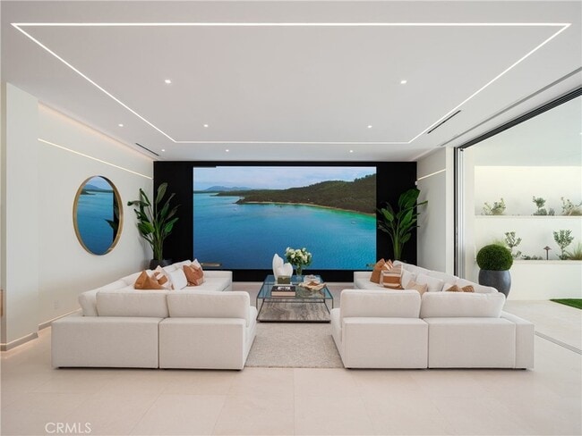 Building Photo - 1119 Dolphin Terrace