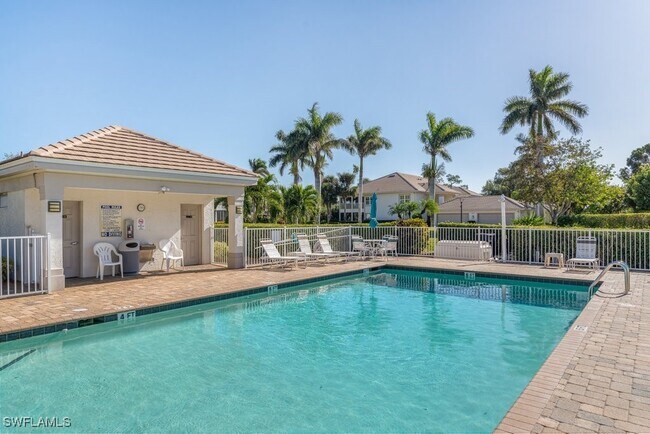 Building Photo - 8251 Grand Palm Dr