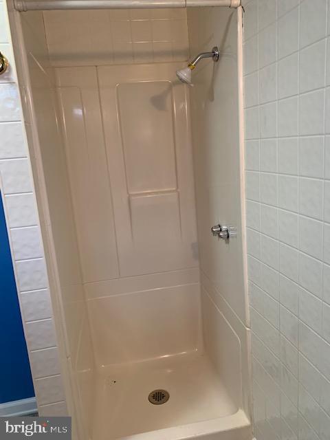 Building Photo - 4718 Ruatan St