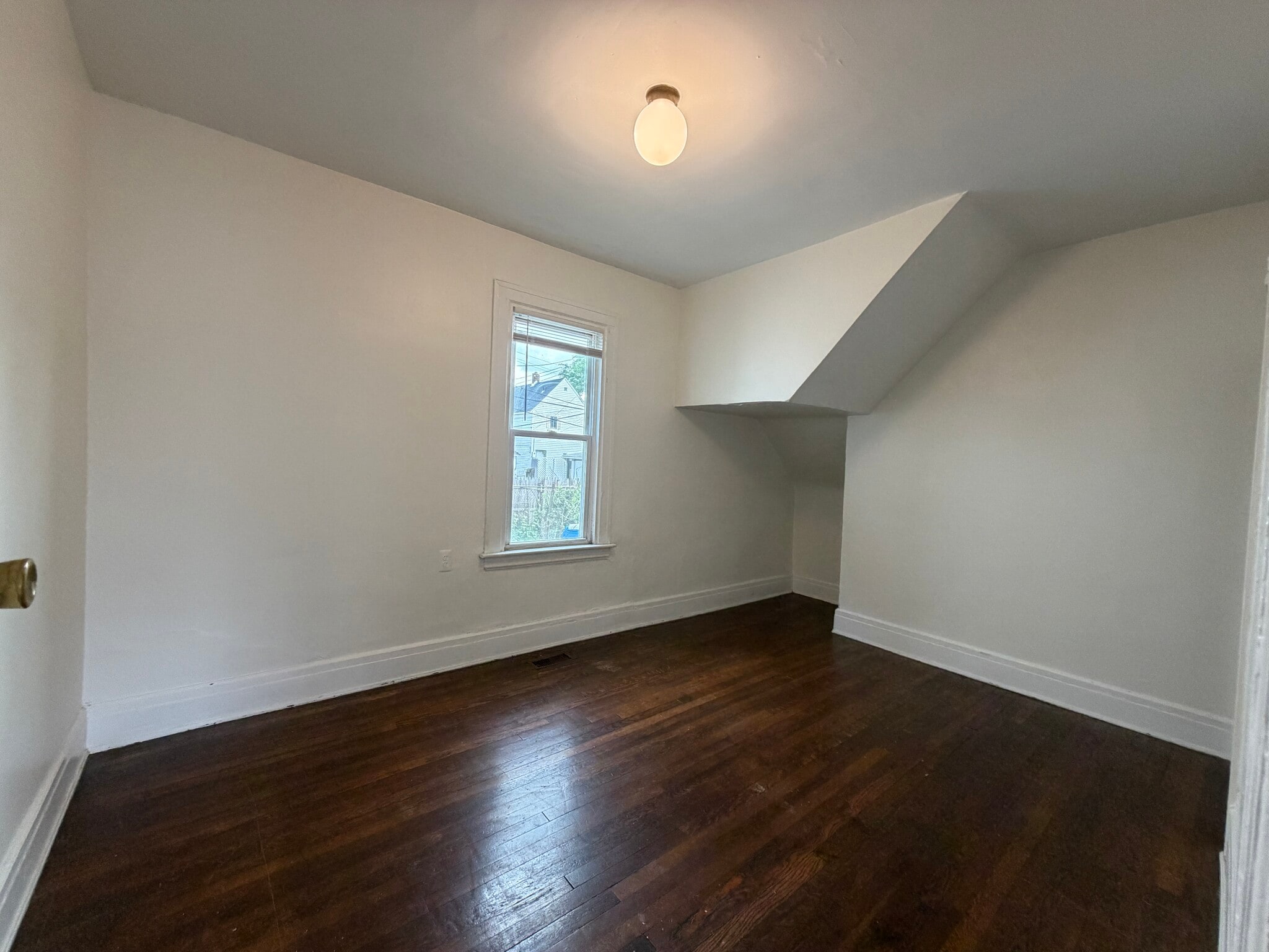 Building Photo - 3214 Holbrook St