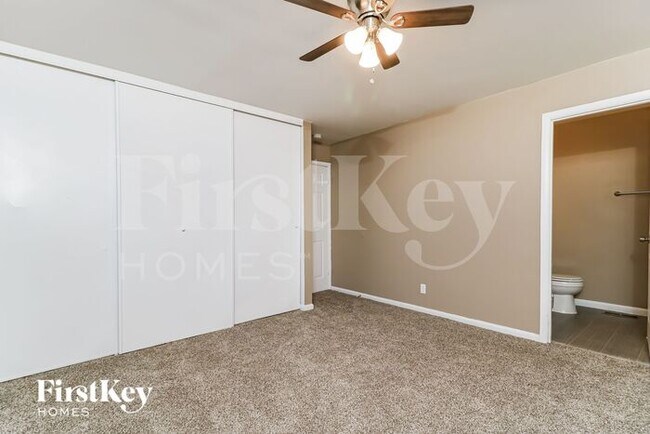 Building Photo - 5348 Trailoaks Dr