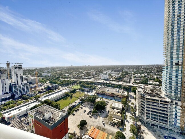 Building Photo - 185 SW 7th St