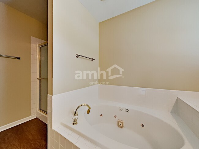 Building Photo - 6408 Sterchi Village Blvd