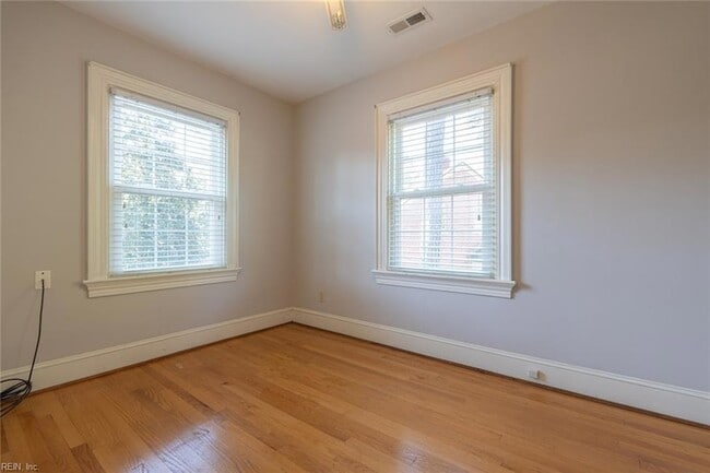 Building Photo - 621 Butler Ave