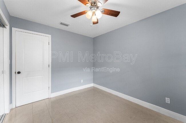 Building Photo - 4312 W Nassau St