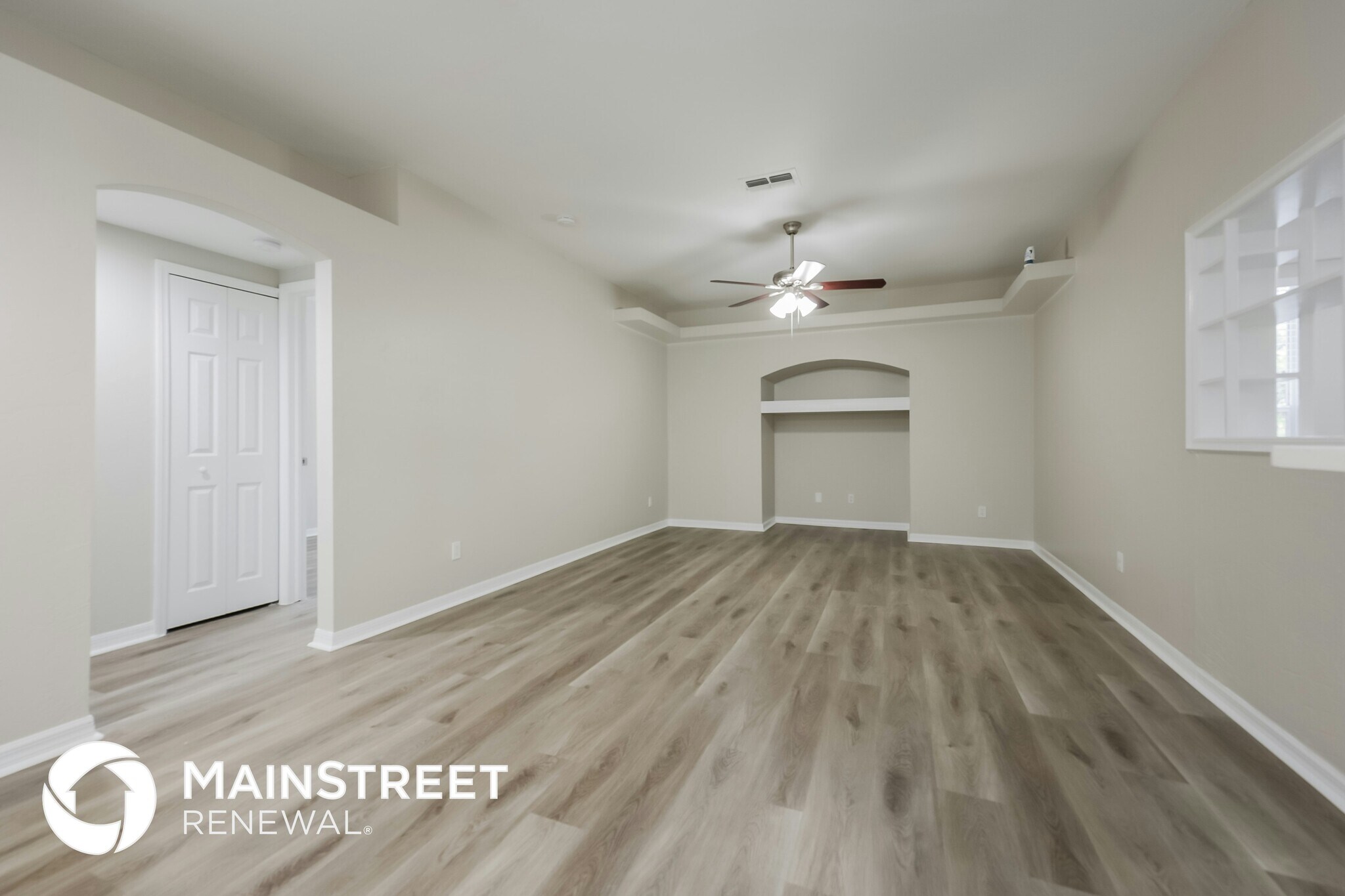 Building Photo - 2301 Jetridge St