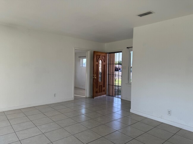 Building Photo - 82077 Santa Rosa Ave