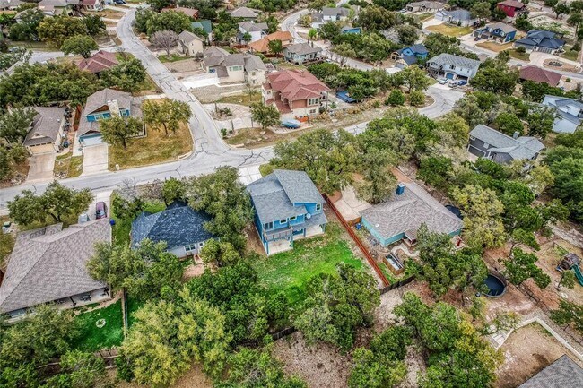 Building Photo - 18529 Staghorn Dr