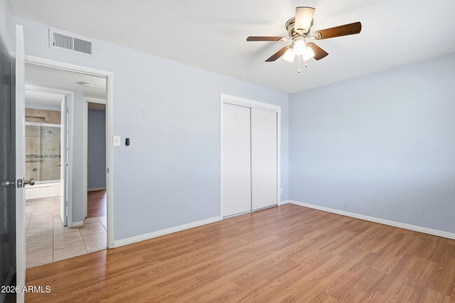 Building Photo - 12216 N 107th Ave