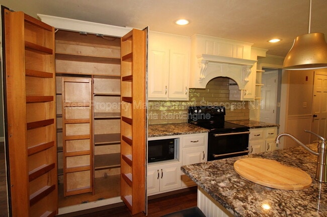 Building Photo - 21 Cutts Rd