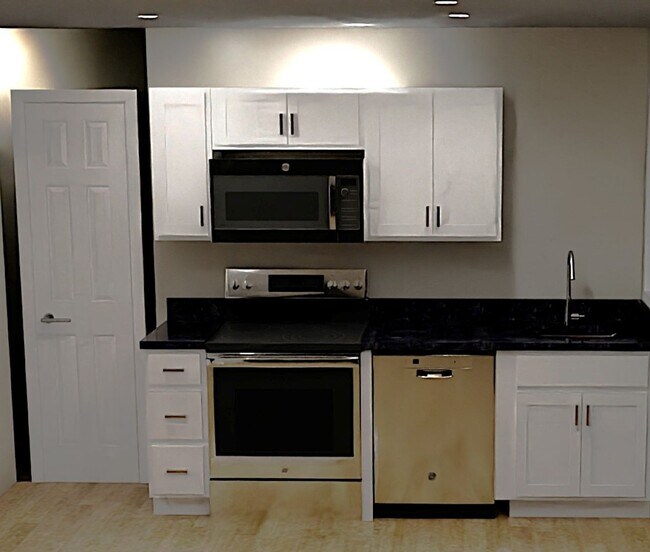 Building Photo - ***Great House with Garage***Perfect Location*** All new!!