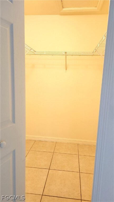 Building Photo - 2145 Fairway Dr