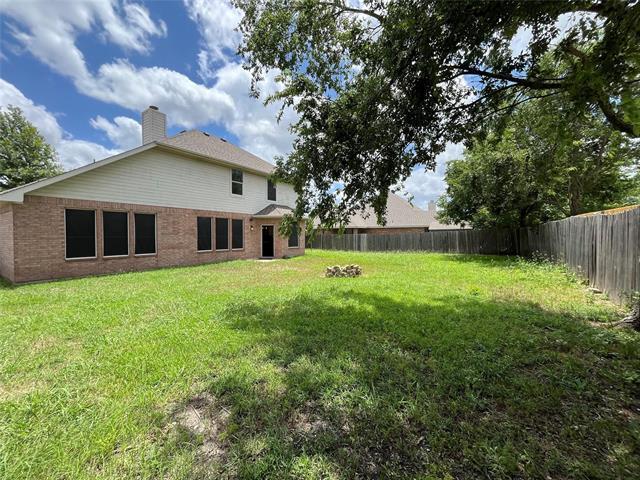 Building Photo - 741 Willow Crest Dr