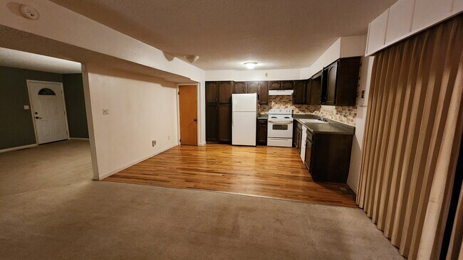 Building Photo - 3408 Baltimore Ave