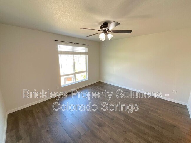 Building Photo - 7227 Berrybrook Ln