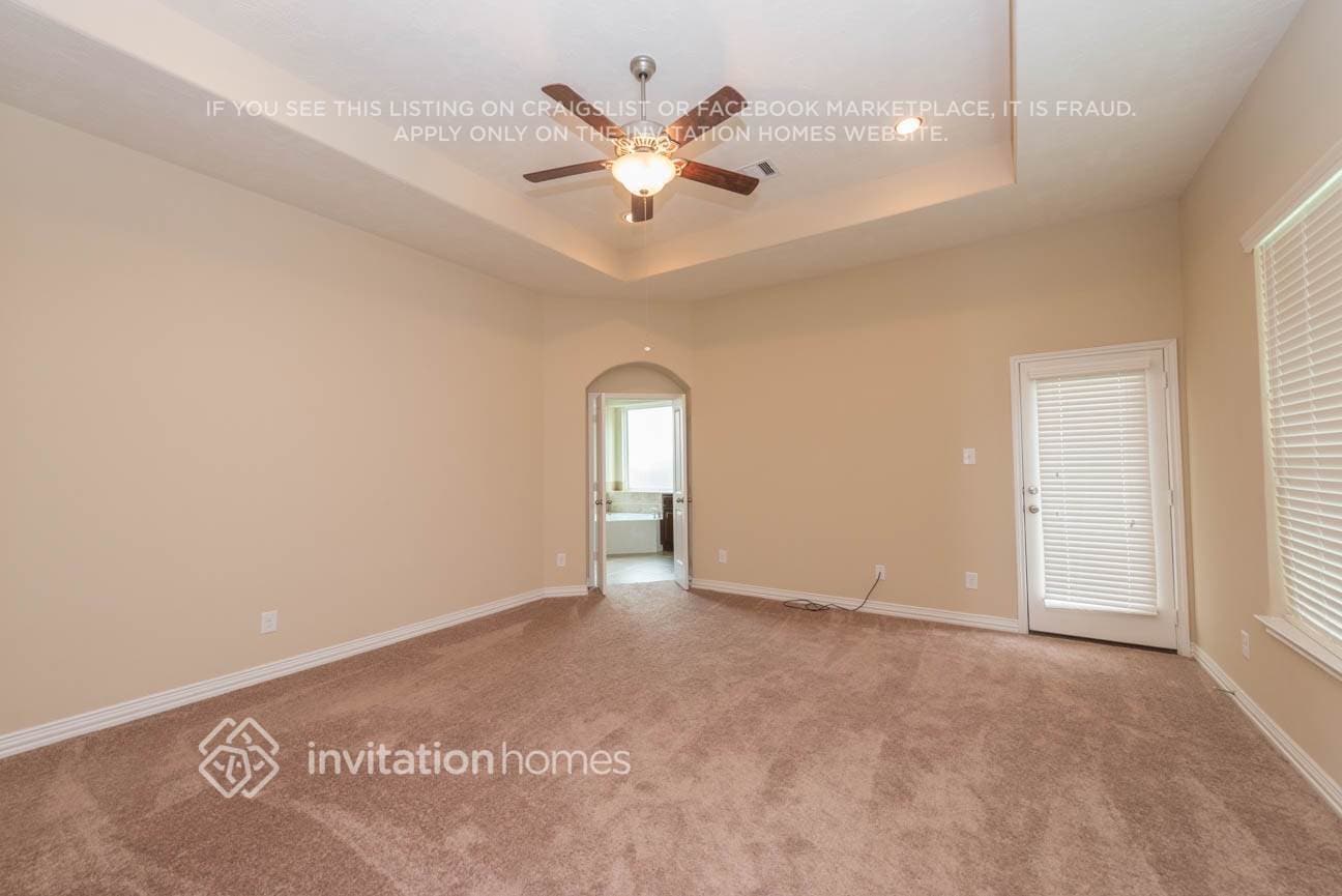 Building Photo - 30810 Academy Trace Dr