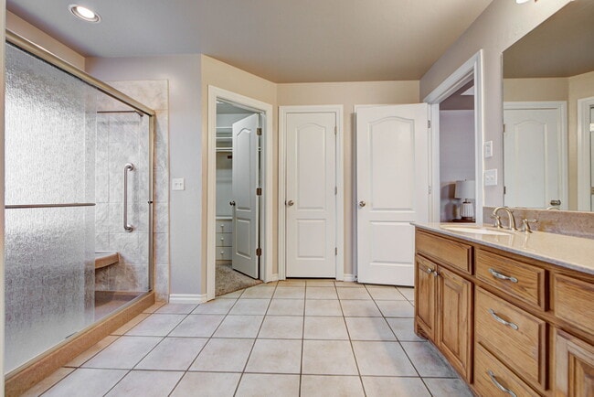 Building Photo - 4716 Stag Horn Dr