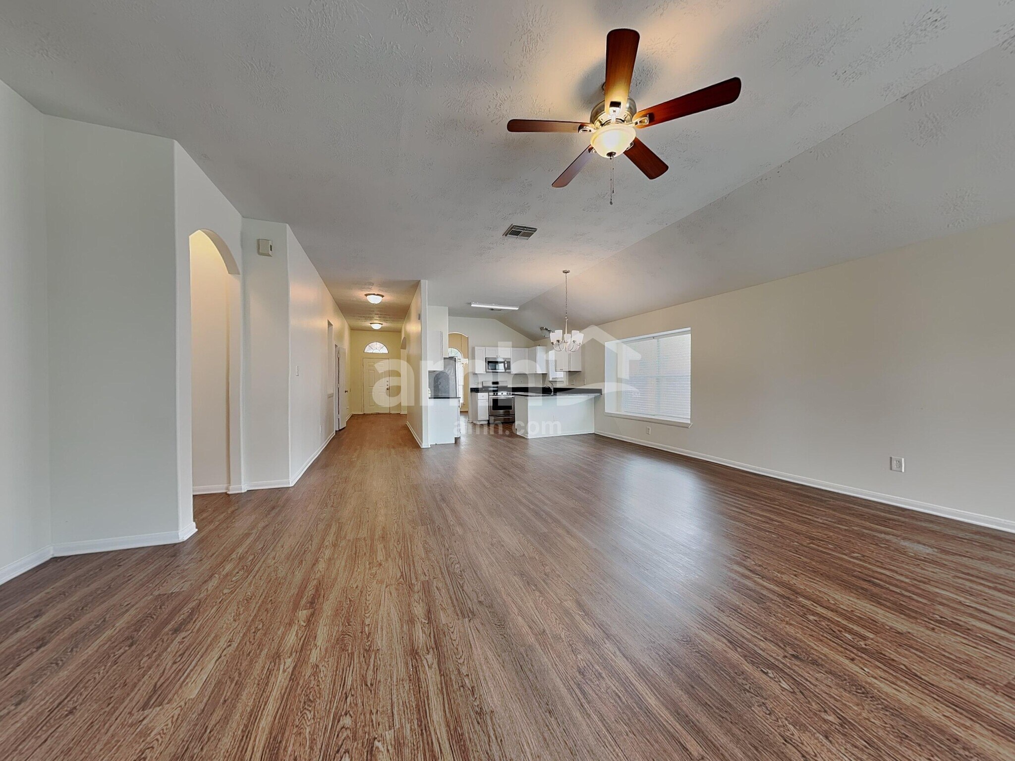 Building Photo - 2543 Fox River Ln