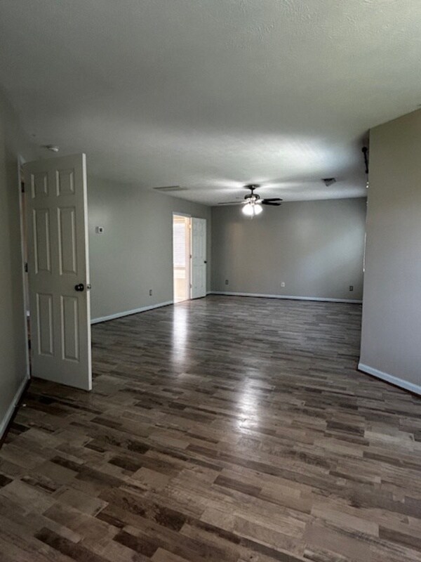 Building Photo - 368 Peppercorn Ln