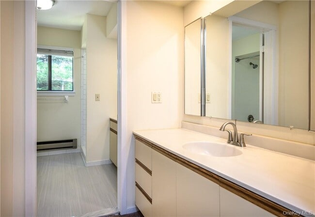 Building Photo - 436 Heritage Hls