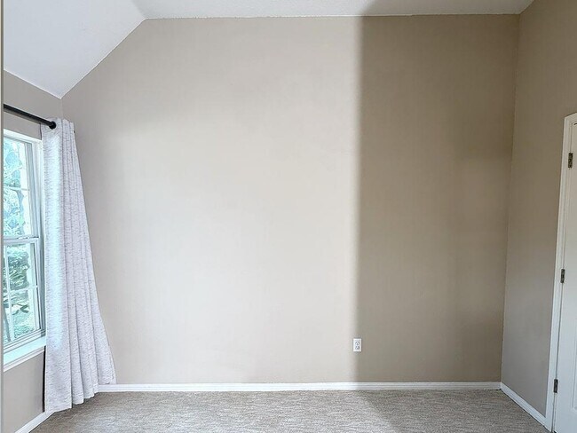 Building Photo - 1038 Cashew Ln