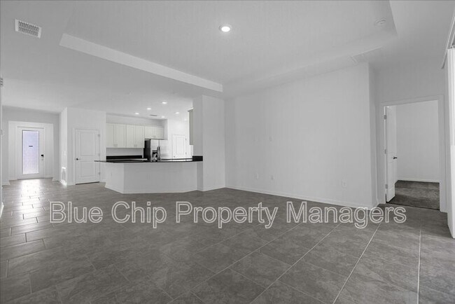 Building Photo - 3078 Country Side Dr