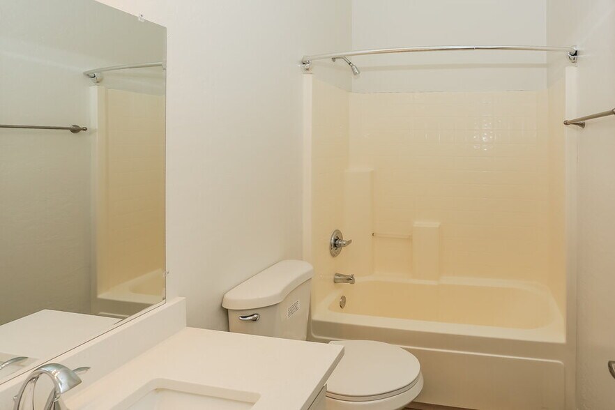 Building Photo - 3139 W Pollack St