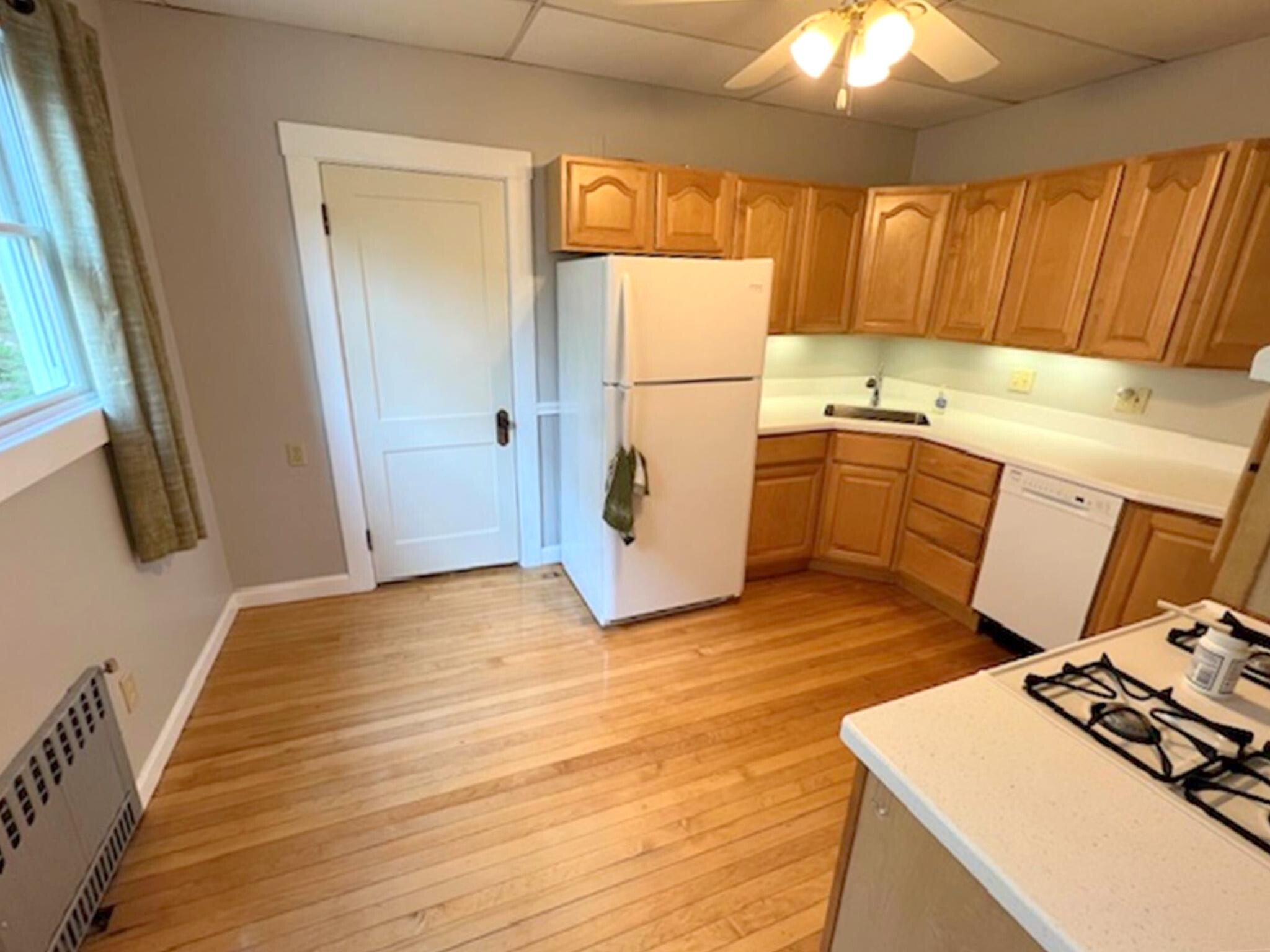 Building Photo - 76 Powder House Blvd